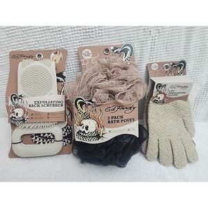 Ed Hardy Exfoliating Bath Set Back Scrubber 2 Pack Bath Pouf &  2 Pack Gloves B1